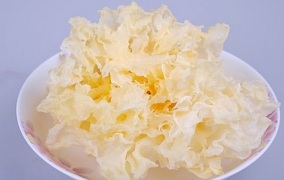 银耳的产地在那？