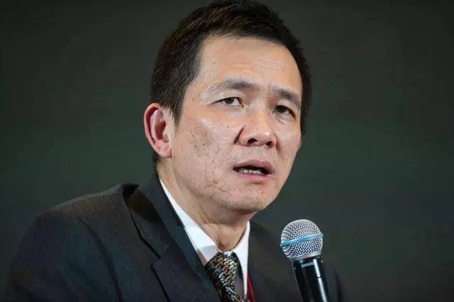 北大教授建议普及高中推行10年制义务教育，对此你怎么看？