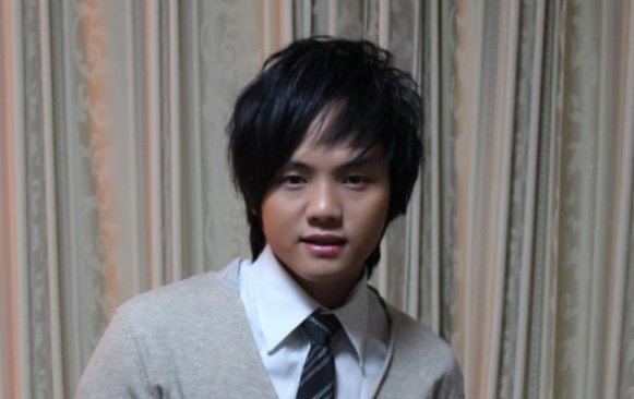 我记得有首歌里的歌词：你怎么忍心伤害我你怎么忍心离开我.想知道歌名