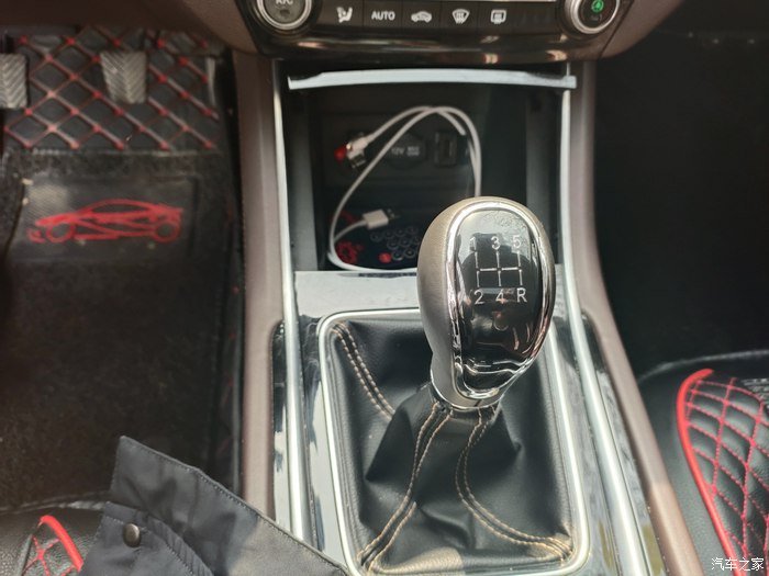 逸动随我走回童年时光，回忆童年往事