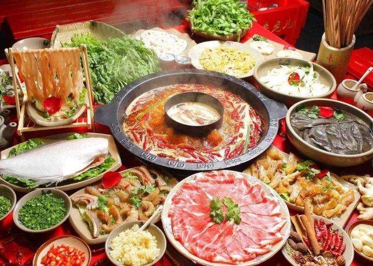 火锅店回收汤底变新油一案，该案件的最新进展是什么？