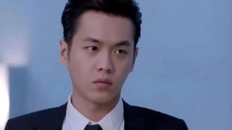 吴昕称张若昀是爱情疯子，张若昀的爱情经历是怎样的？