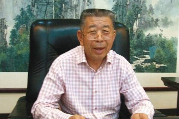 从放牛娃到67亿身家，燕郊首富的一生到底经历了什么？