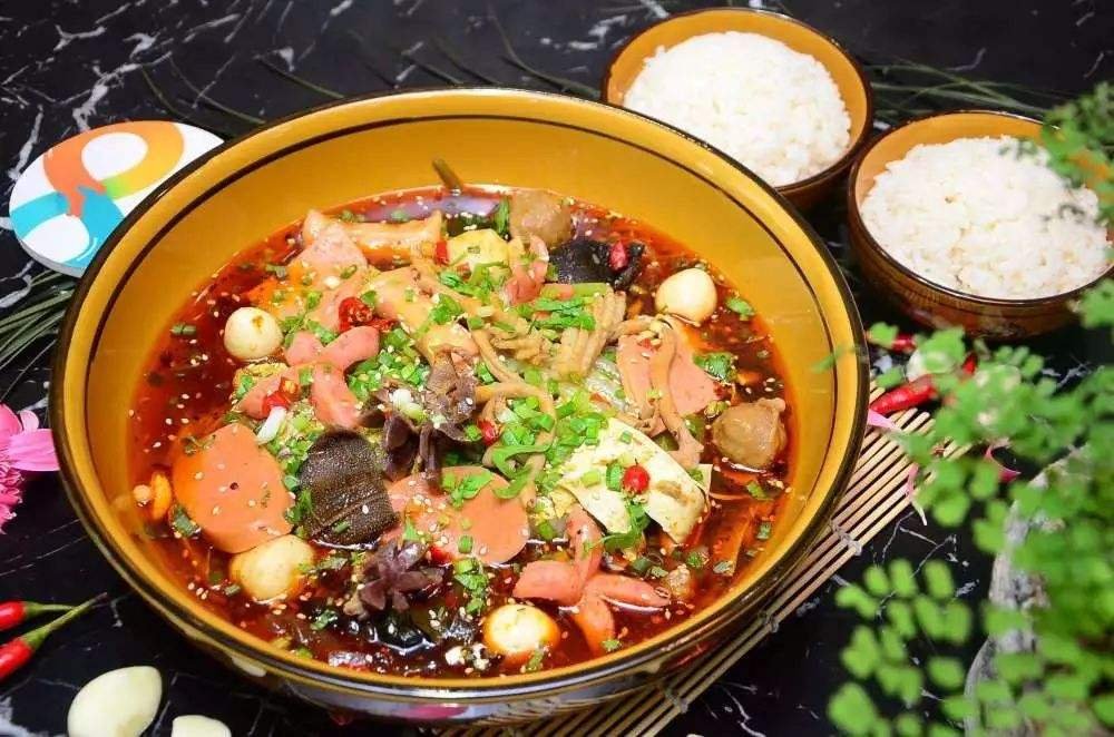 火锅店回收汤底变新油一案，该案件的最新进展是什么？