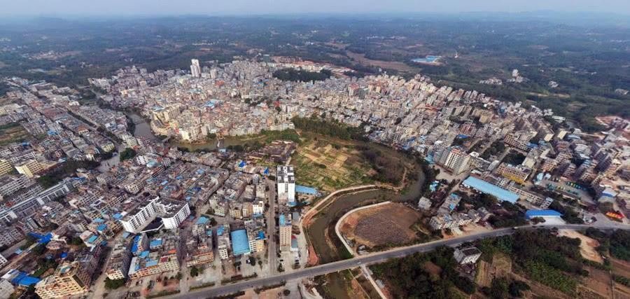 浦北县属于哪个市