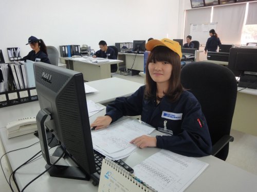 湖南一职校生称被强制到工厂实习时致残，从此事中暴露出了学校的哪些问题？