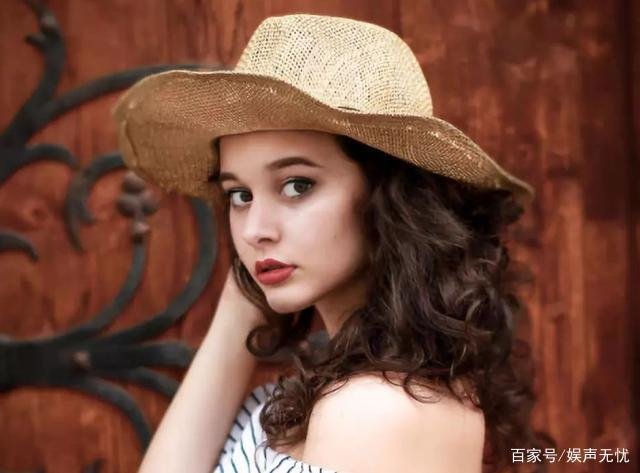 28岁女孩花50万买精，生下混血女儿：彪悍的女人生娃都能自行解决吗？