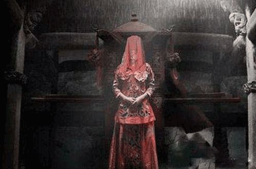 女子骨灰被娘家人“盗走”卖掉配阴亲，从此事中透露出了哪种问题？