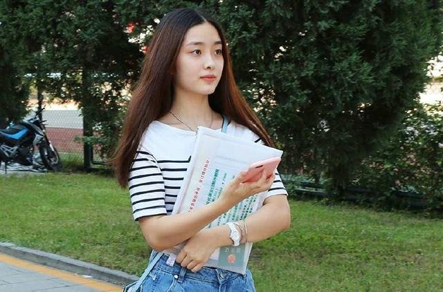 跳江硕士毕业生前女友回应都说了些什么？