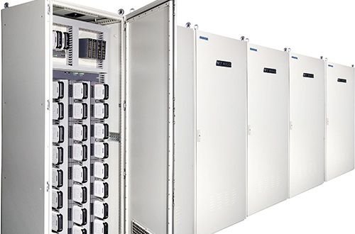 请问在DCS中，AI,AO,DI,DO,各自的具体意思，和各自分别有哪些信号？比如AI的具体意思，它包含哪些信号？