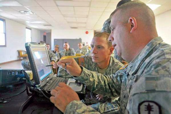 与一般科技相比,军事高科技六大特点分别是:高智力、_____、____、____、高保