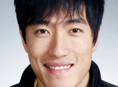 2004年雅典奥运会110米栏冠军得主是谁？