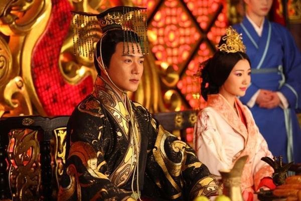 历史上的夷三族到底指哪些人？