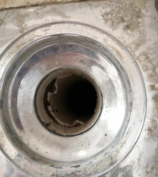 卫生间漏水到楼下应该怎么办？如何排查漏水原因？