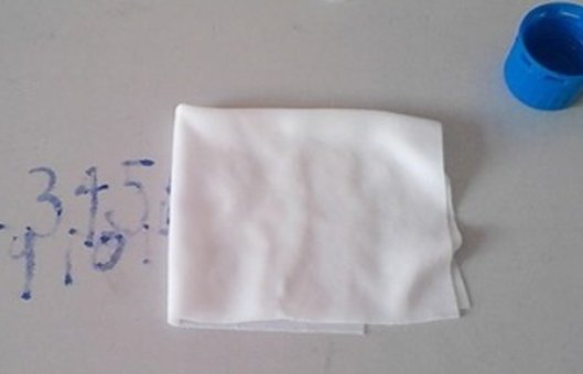 油性记号笔痕迹用什么方法可以擦掉吗?