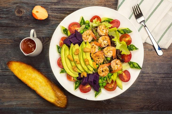 凯撒酱到底是什么酱？哪些西餐会用到凯撒酱？