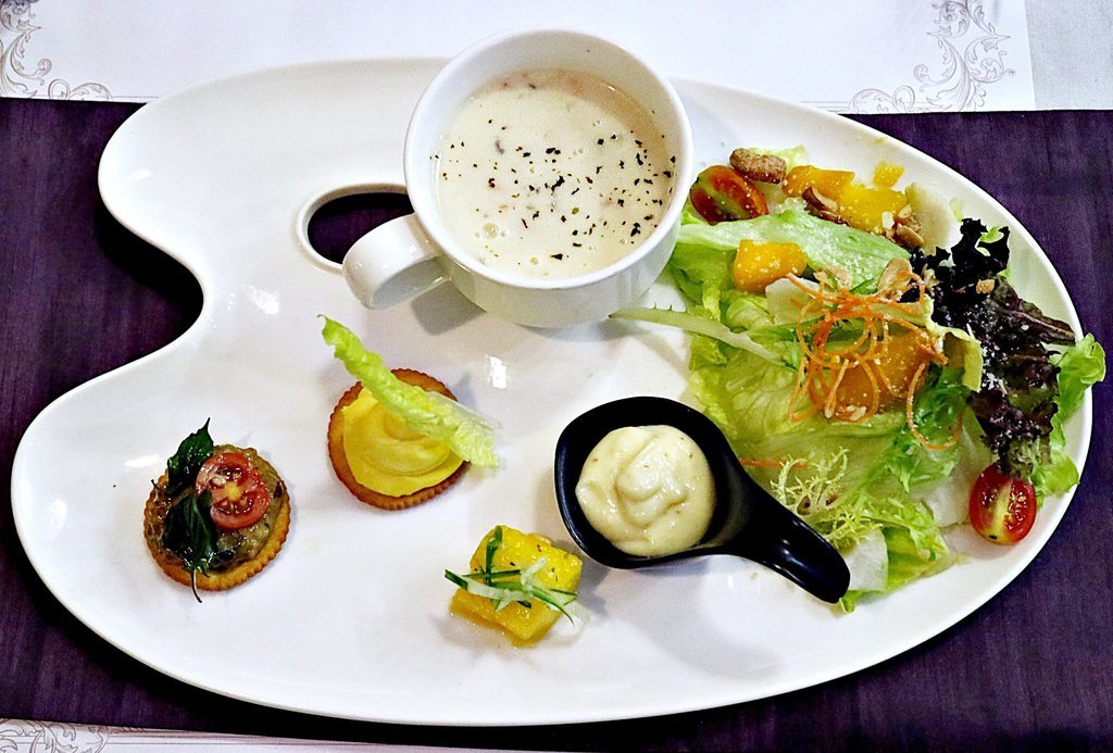 凯撒酱到底是什么酱？哪些西餐会用到凯撒酱？