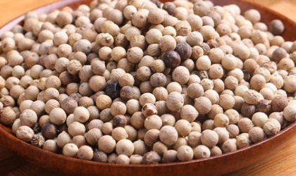 白胡椒和黑胡椒有什么区别和用途？