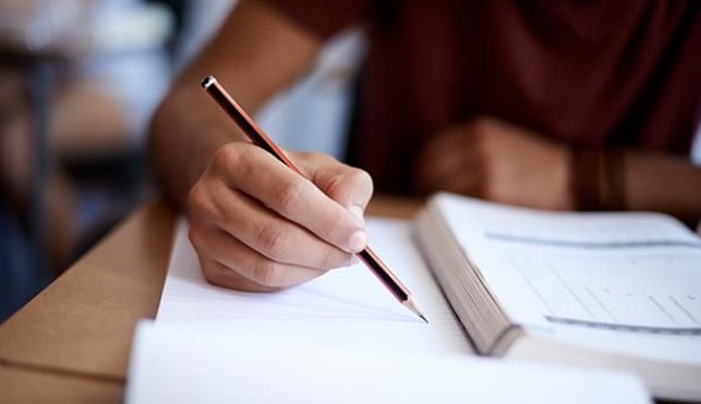 2021年专四专八啥时候考试?