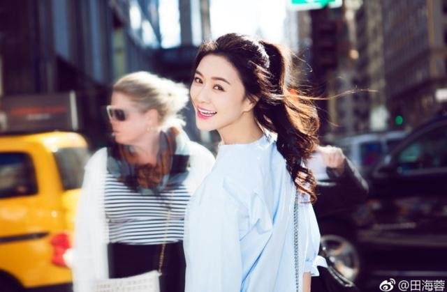 31岁嫁入豪门，丈夫去世继承百亿资产，田海蓉如今怎样了？