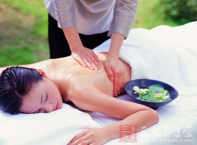 油压按摩的按摩步骤