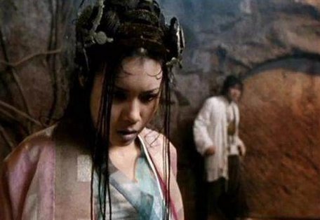 白晶晶为什么自杀