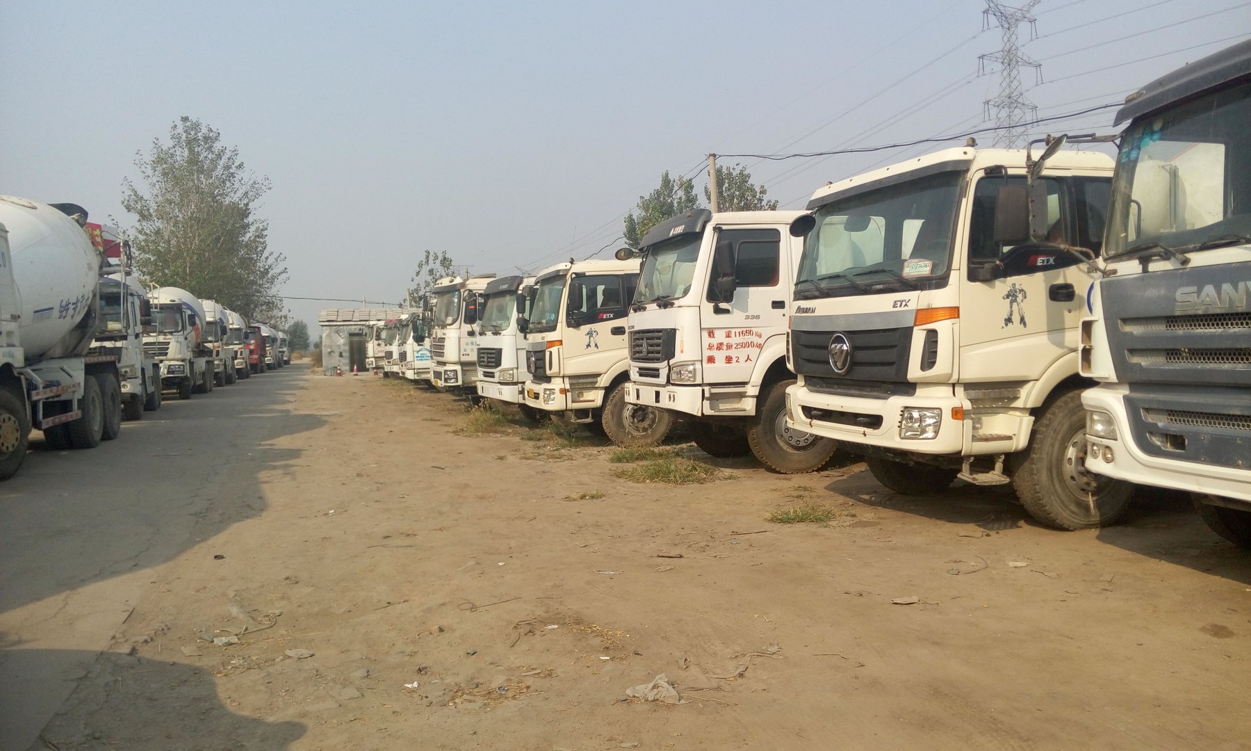 二手混凝土搅拌车现在什么价格啊??