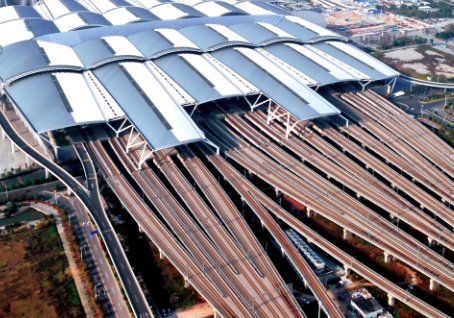 广州新火车站建在哪里