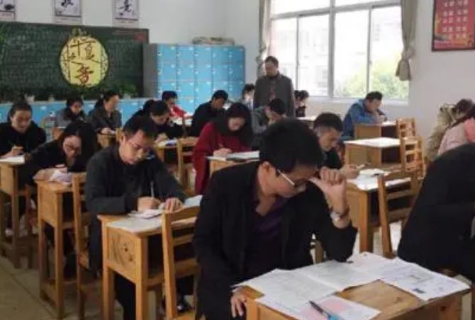 二级造价工程师的考试时间是什么时候？