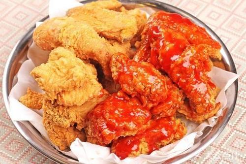 武汉一小伙爱吃炸鸡，血液中透析出2升油浆，这位小伙的身体状况怎么样？