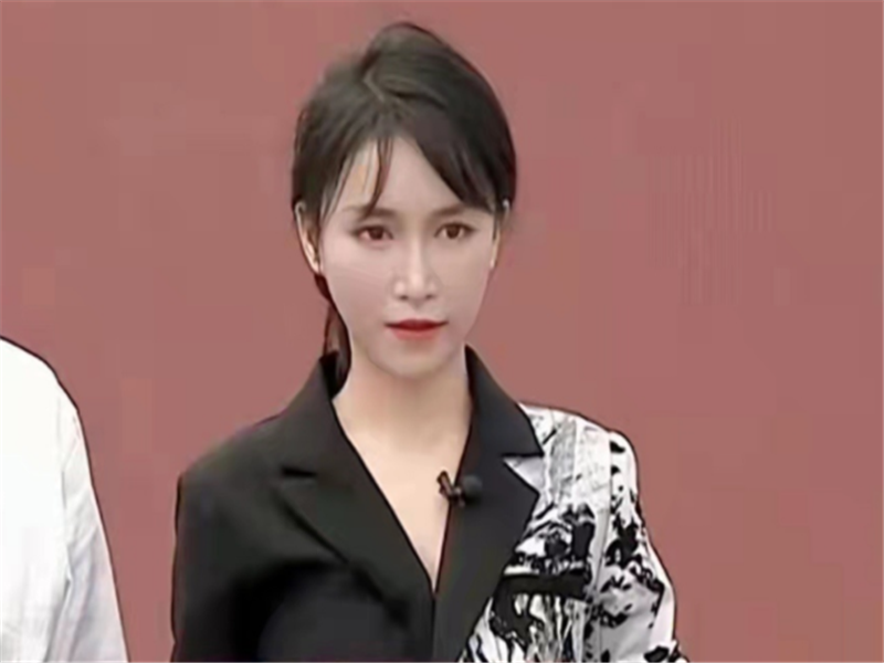 大V称为李子柒发声被微念索赔50万，微念公司的诉求是什么？