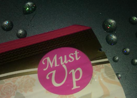 must be和must的区别是什么？