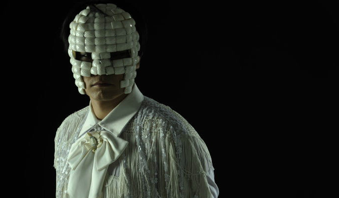 有首歌的歌词是“爱到了最后我无话可说，给我一段时间沉默，让我可以接受”是什么歌啊