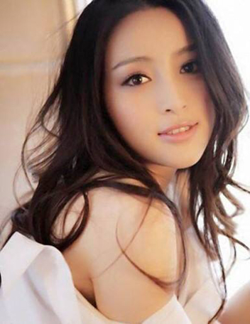 演员甘婷婷的三围