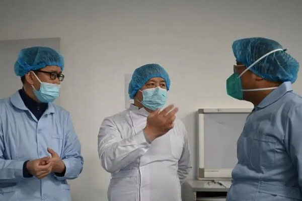 重症与死亡人数不断攀升，上海的医疗资源能抗得住吗？