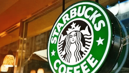 星巴克又双叒叕上热搜，消费者喝出咖啡机零件，食品安全为何屡出问题？