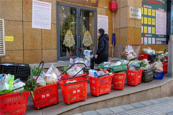 号称上海全城配送,团长收款后失联,居民们究竟遭遇了什么骗局?