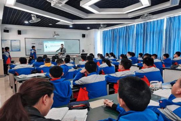 筋疲力尽打一生肖谜底