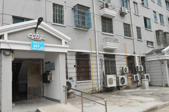 春潮一区二区三区一共多少栋楼