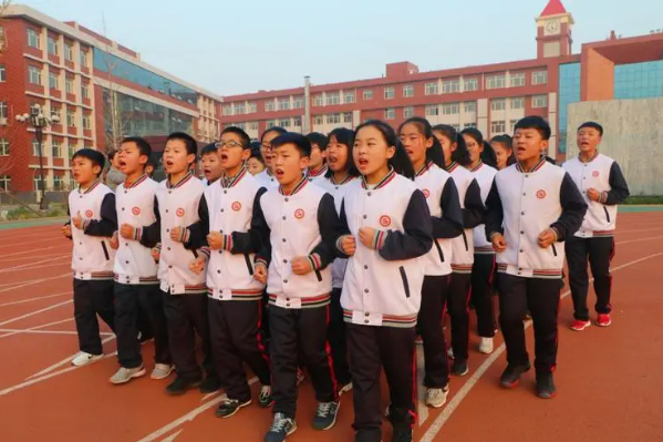 保定贺阳国际学校学费多少