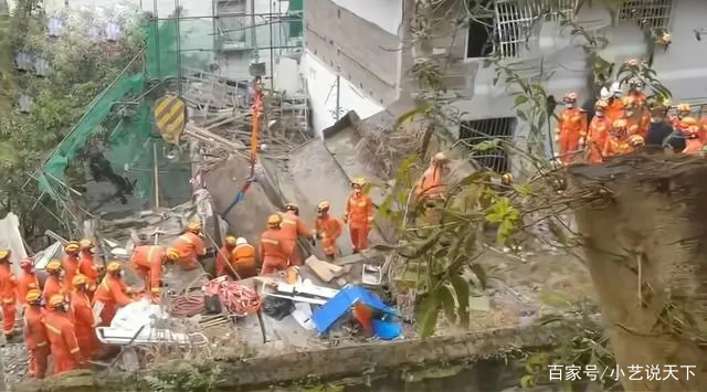 重庆垮塌食堂被夷平,爆炸事故发生时员工都在做什么?