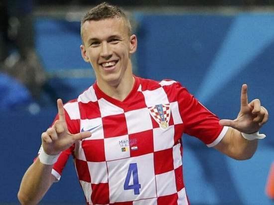 叙利亚队长确诊,但是一起训练的队员不用隔离是为什么?