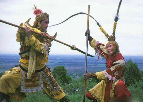 斧劈桃山曾救母,弹打椶罗双凤凰。赏析