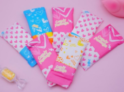 卫生巾中发现针头,七度空间深夜道歉,究竟是谁之错?