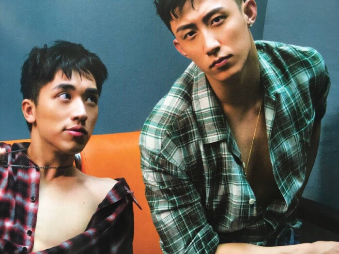 有没有车速很快的百合短文推荐一下？