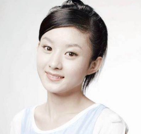 十年前的佳雪广告，原来是赵丽颖拍的，网友：是否整容实锤了，你咋看？