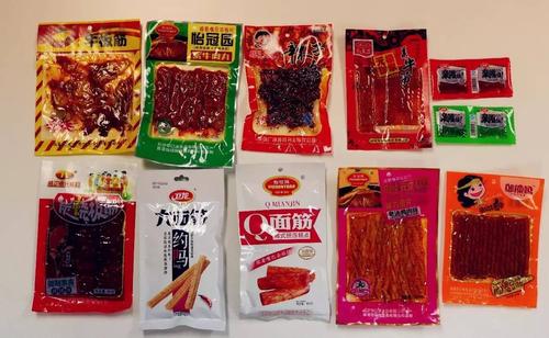 辣条专业班学生开发辣条粽子,为什么那么多人喜欢吃辣条?