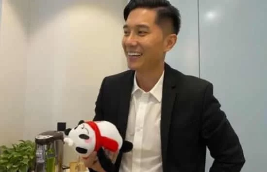 许君豪回应以医生身份走红,这些年他都经历了什么?