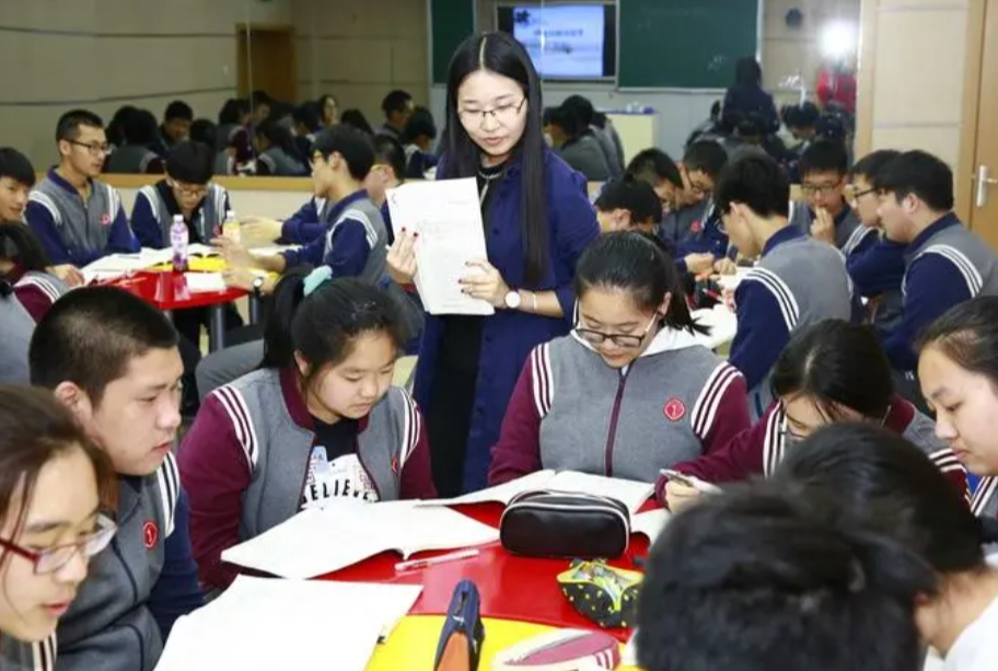 夹枪带棒1v2是谁写的