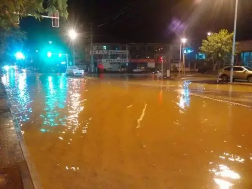 山西极端降水，约98个西湖倒进太原，救灾后排出的水将会流向哪里？